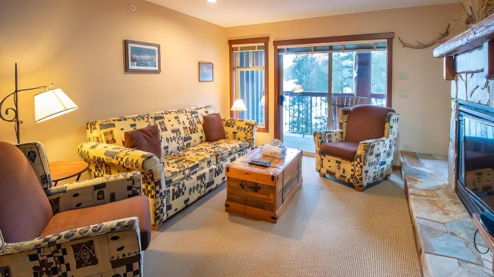 Snow Creek Lodge By Fernie Lodging Co 外观 照片